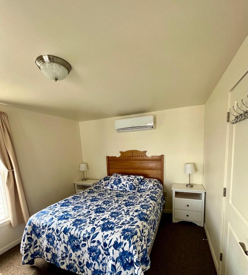 Hotel The Attleboro House Oak Bluffs Esterno foto